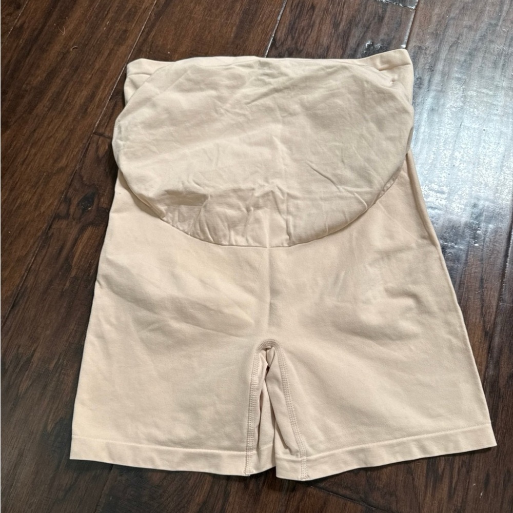 Women's maternity shape wear shorts